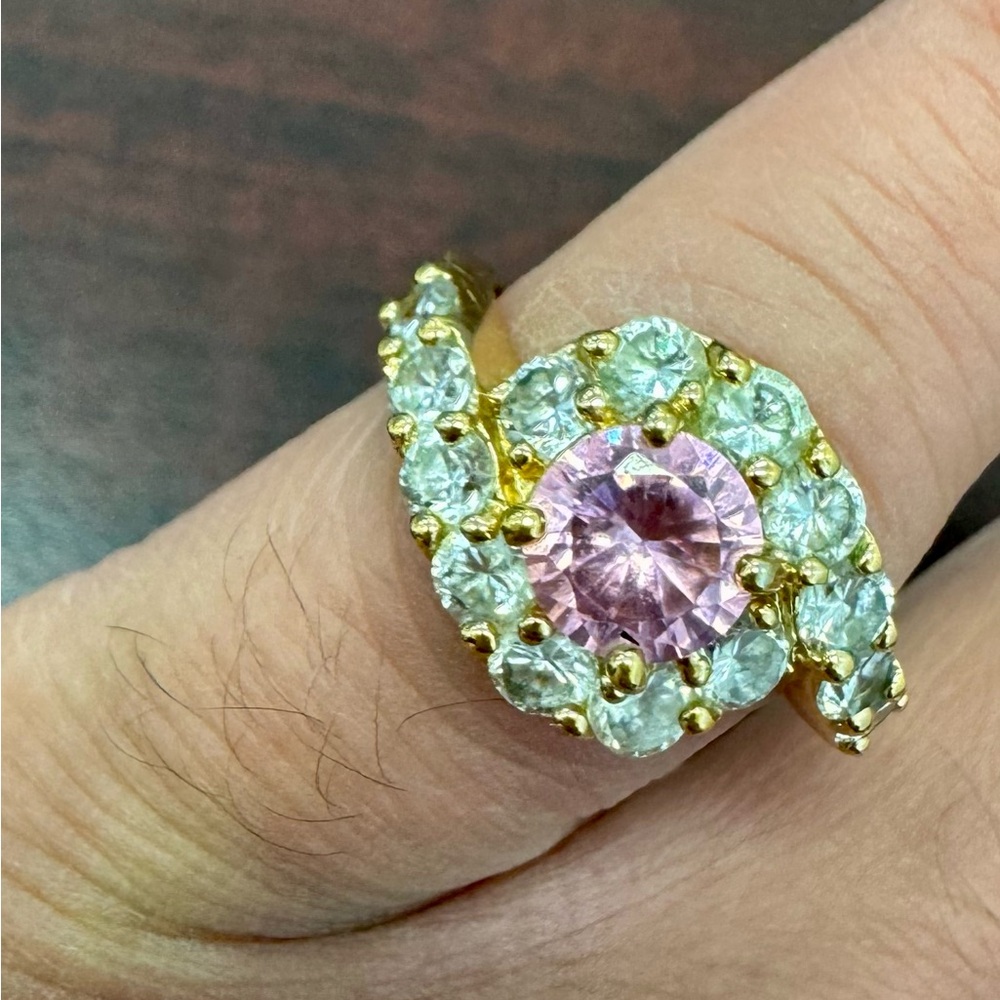Elegant Pink and Gold Women's Ring 💍- Size 7